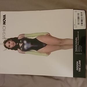 Fashion Nova Oooh the Claw Costume